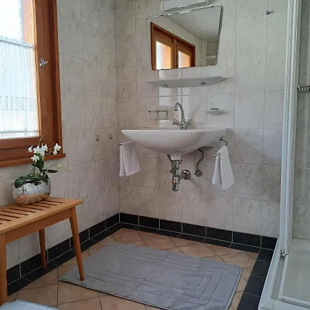 Neyer Apartment *